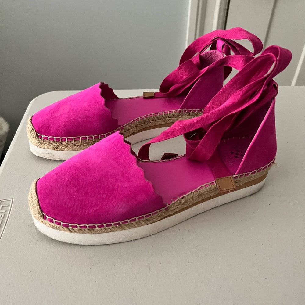 Vince Camuto Hot Pink Scalloped Espadrille Platform Sandals